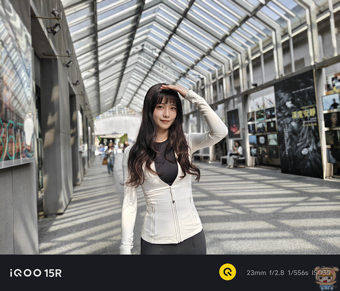iQOO 15R 23mm 人像模式虛化效果