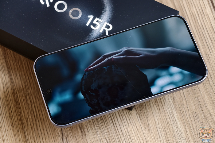 iQOO 15R 看Netflix HDR 影片