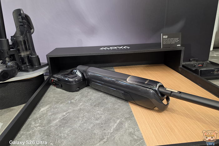 MOVA K30 Pro Mix 與 M50 Ultra 多功能洗地機 180° 平躺