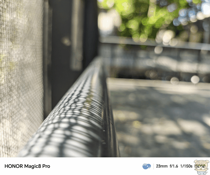 HONOR Magic8 Pro AI 追色浪漫藍調、金色秋日或暖調夕陽樣張