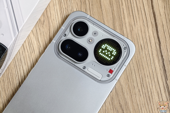 Nothing Phone (4a) Pro 升級版 Glyph 燈效：未接來電顯示