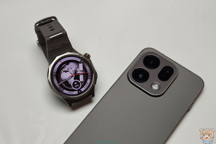 OPPO Watch X3 鈦合金智慧手錶外觀