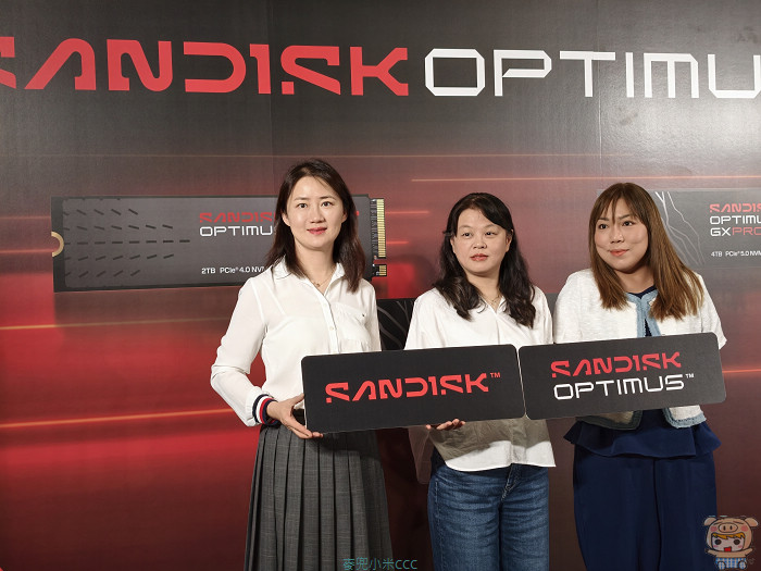 SanDisk產品發表會模特兒展示 Optimus_GX_PRO_850X 固態硬碟