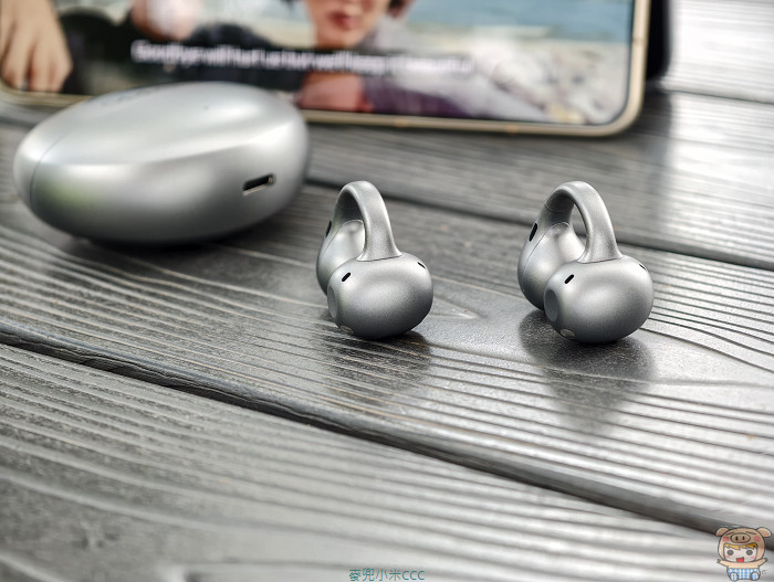 OPPO Enco Clip2 開放式耳夾耳機精緻外觀與金屬質感鍍膜工藝細節