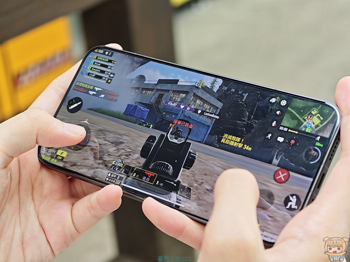 測試高負載 3D 大型遊戲時,畫面流暢穩定且無掉幀發熱卡頓現象