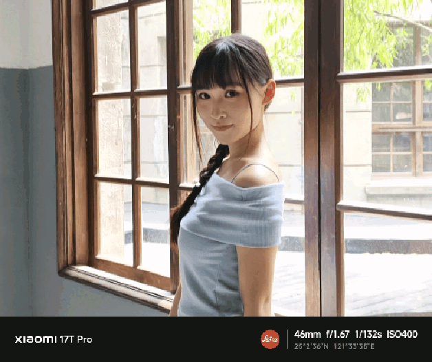 展示 Leica Live Moment 在晃動街頭邊走邊錄製動態 Live 照片的效果