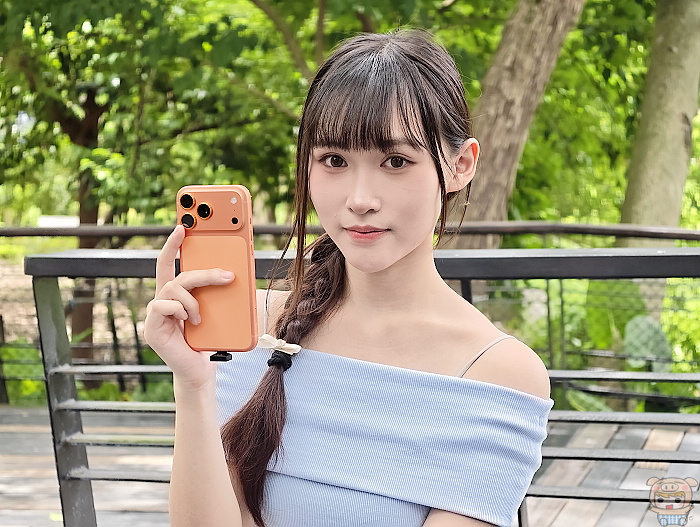 隨身碟連接 Android 手機與 iPhone 準備備份