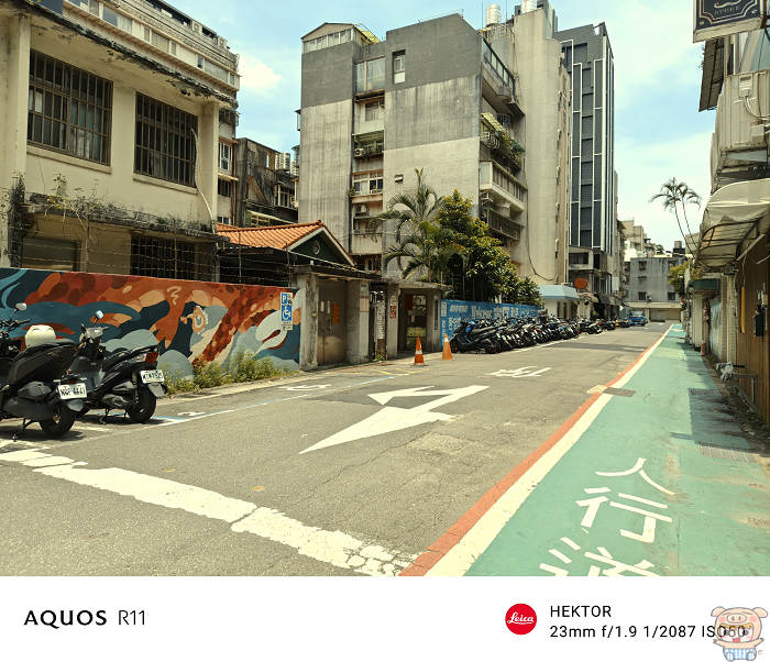 Sharp AQUOS R11 前置 5,030 萬畫素鏡頭自拍成像樣張,展現人像膚色與細節表現