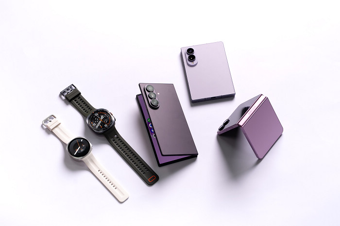 Samsung Galaxy Watch9 輕量鋁合金枕型機身與親膚錶帶