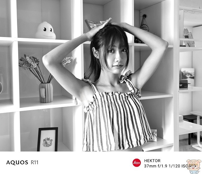 Sharp AQUOS R11 橫向人像模式實拍，展現細緻膚色質感與立體光影