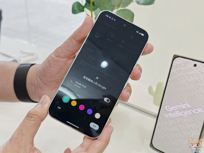 Google Pixel 11 Pro 環形 HiLight 閃光燈效果與 Gemini 專屬光效互動