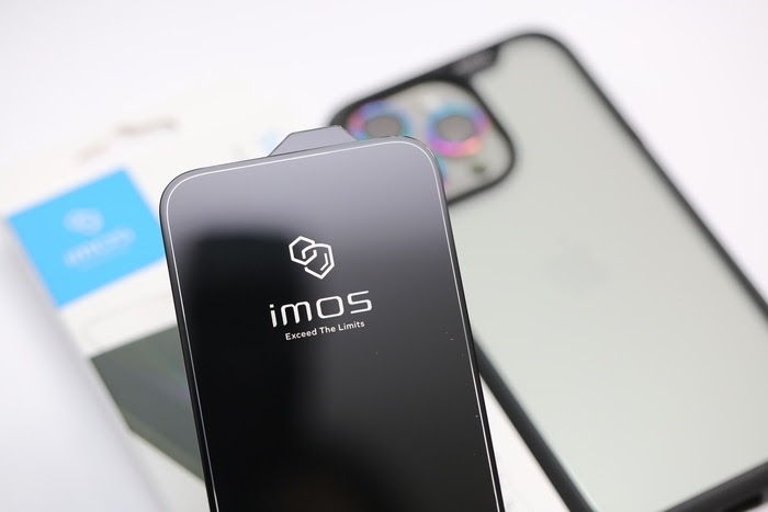 鈦鈦我喜歡你，膜斯密碼imos全心全意保護你的 iPhone