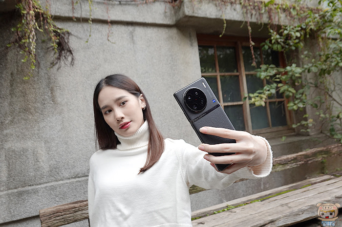 口袋裡的蔡司單眼!  vivo X90 雙晶片旗艦系列夜拍超