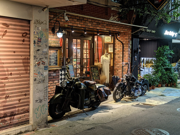 nEO_IMG_PXL_20201017_103458249.NIGHT.jpg