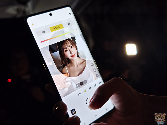 vivo 影棚級自拍神機即日上市~   V30系列首次加入蔡