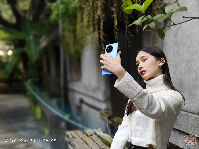 口袋裡的蔡司單眼!  vivo X90 雙晶片旗艦系列夜拍超