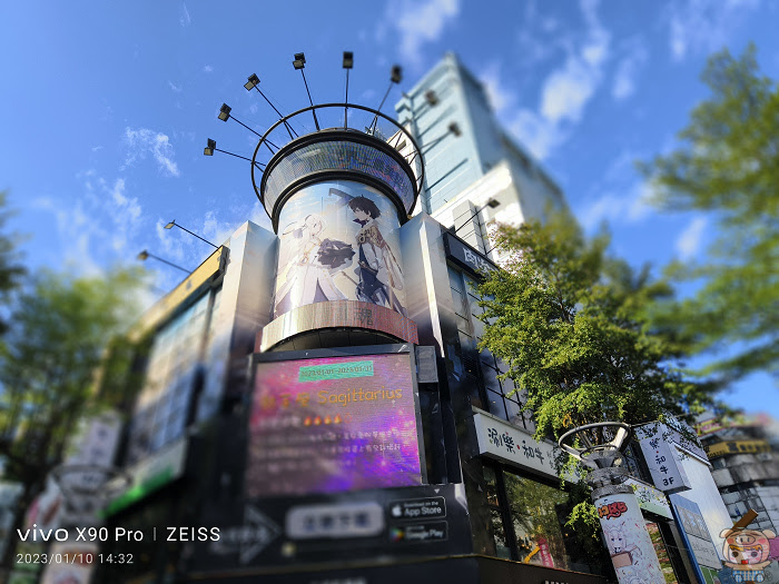 口袋裡的蔡司單眼!  vivo X90 雙晶片旗艦系列夜拍超