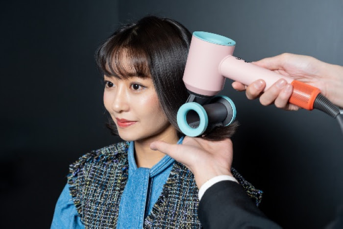 少女心大噴發！  Dyson Supersonic 吹風機炫