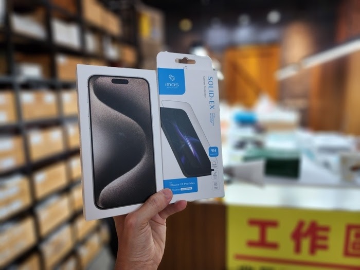 鈦鈦我喜歡你，膜斯密碼imos全心全意保護你的 iPhone