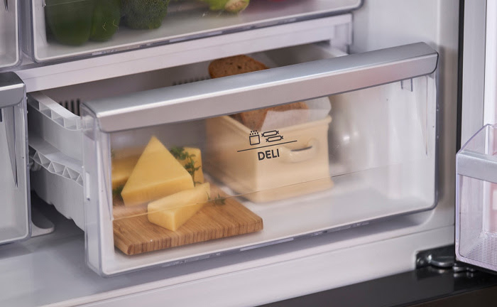 nEO_IMG_【新聞照片7】DeliDrawer 熟食存放抽屜可放乳製品和熟食產品，延長食品最佳狀態。.jpg