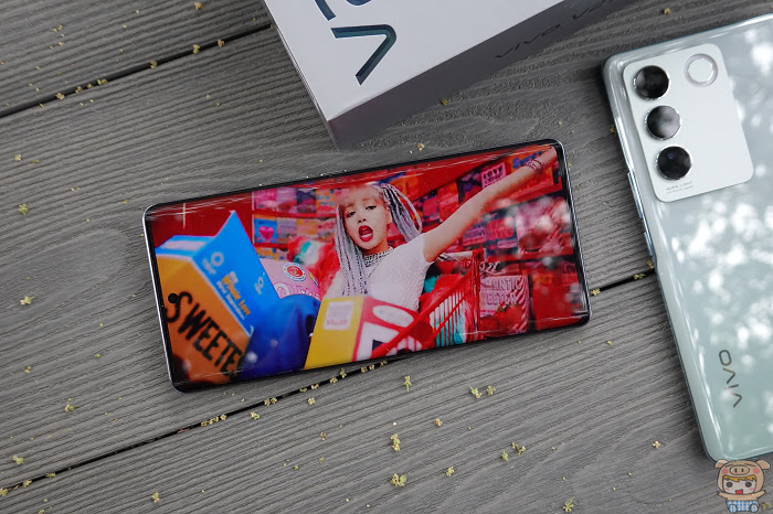就是這個光~  人像旗艦 vivo V27 5G  前、後 