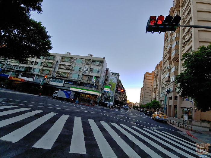 nEO_IMG_20180709_122132.jpg