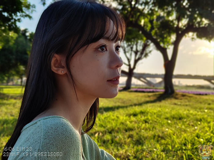 極簡新潮 NOTHING Phone 2 升級體驗、開箱，G