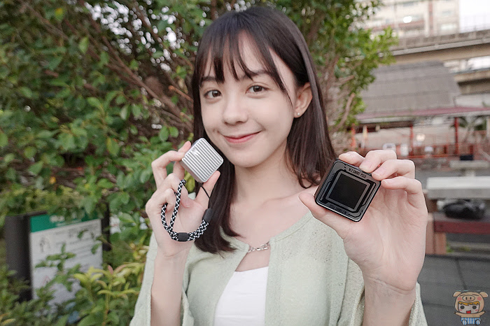 資訊一目了然 10Gbps秒傳輸 黑科技，彩色螢幕 Dock