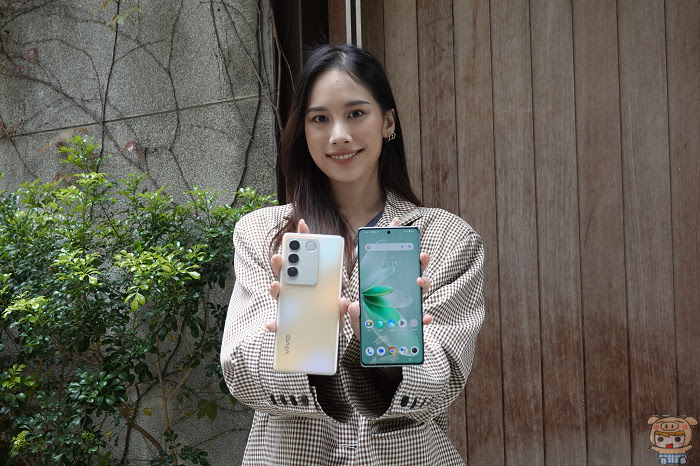 就是這個光~  人像旗艦 vivo V27 5G  前、後 