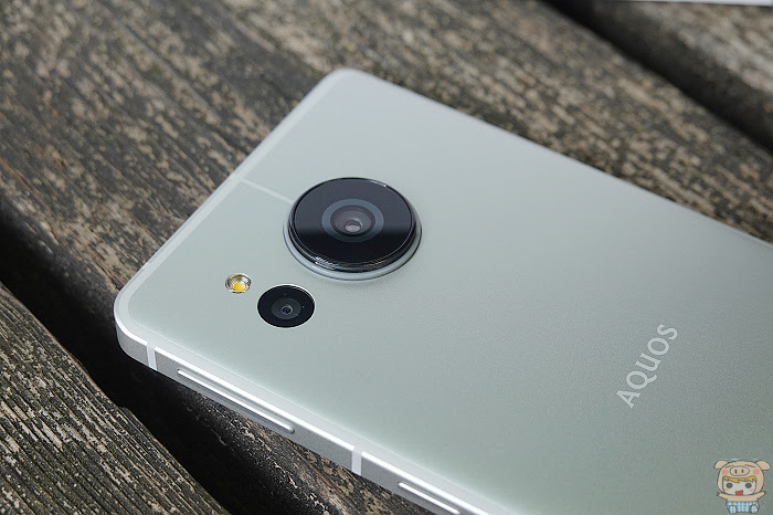 影音效能出色，大螢幕 SHARP AQUOS sense7 